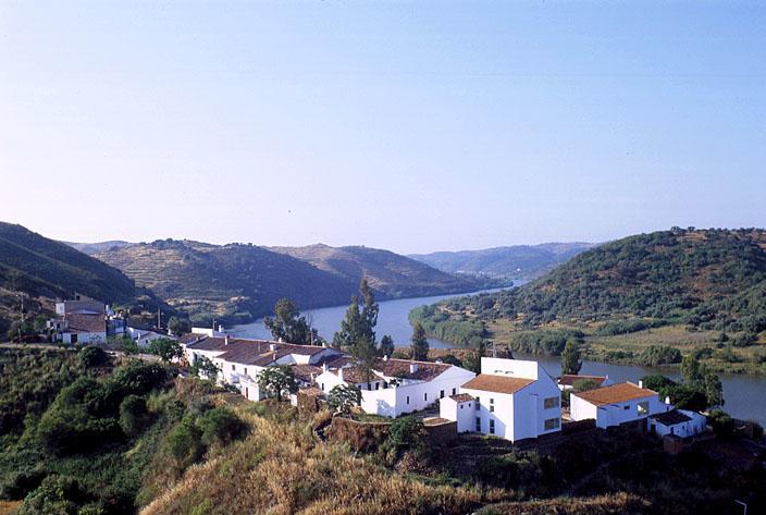 Casa De Las Letrinas Alta, 2 Habt 5 Mas 1 Pers Max Chimenea Con Horno Puerto de la Laja Exterior photo